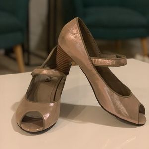 ESSKA pink gold metallic shoes